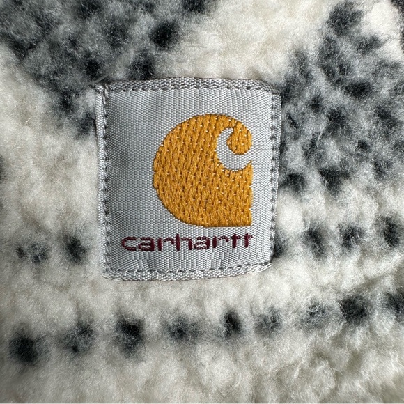 Carhartt Women’s Relaxed Fit Fleece Pullover. Size XL (16-18) - Picture 7 of 11